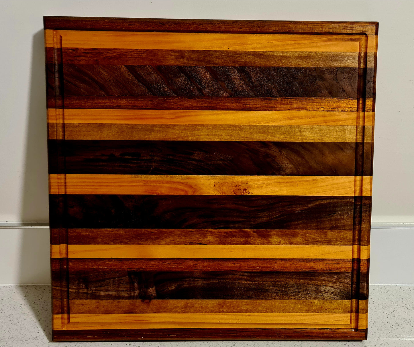 Sqaure Chopping Board