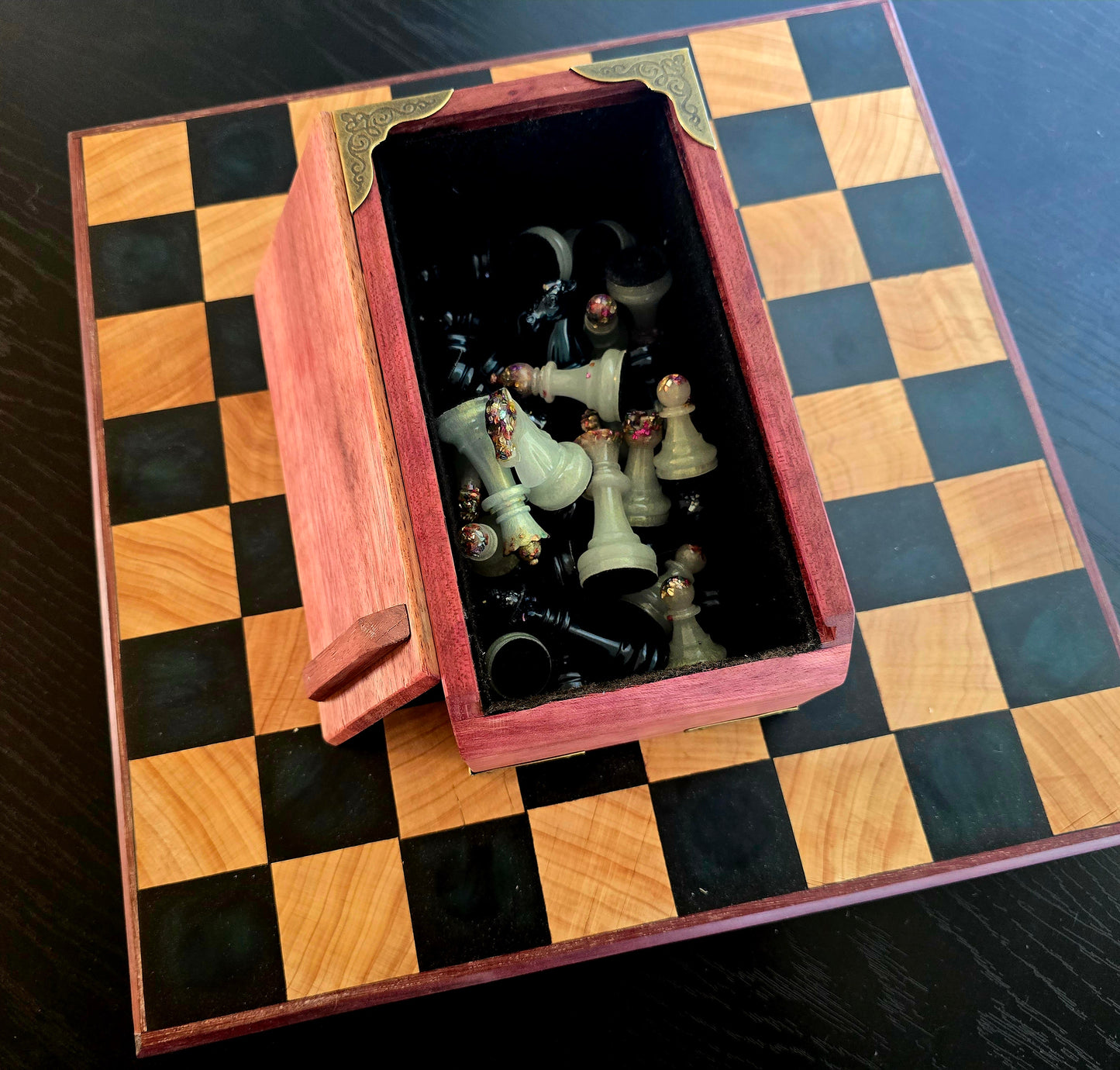 Resin epoxy chess board