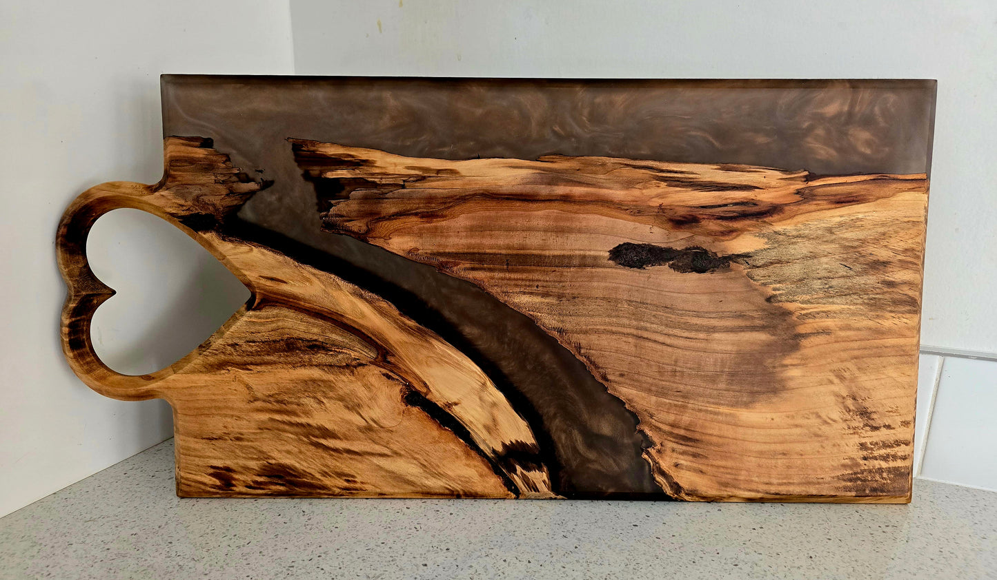 Resin epoxy board