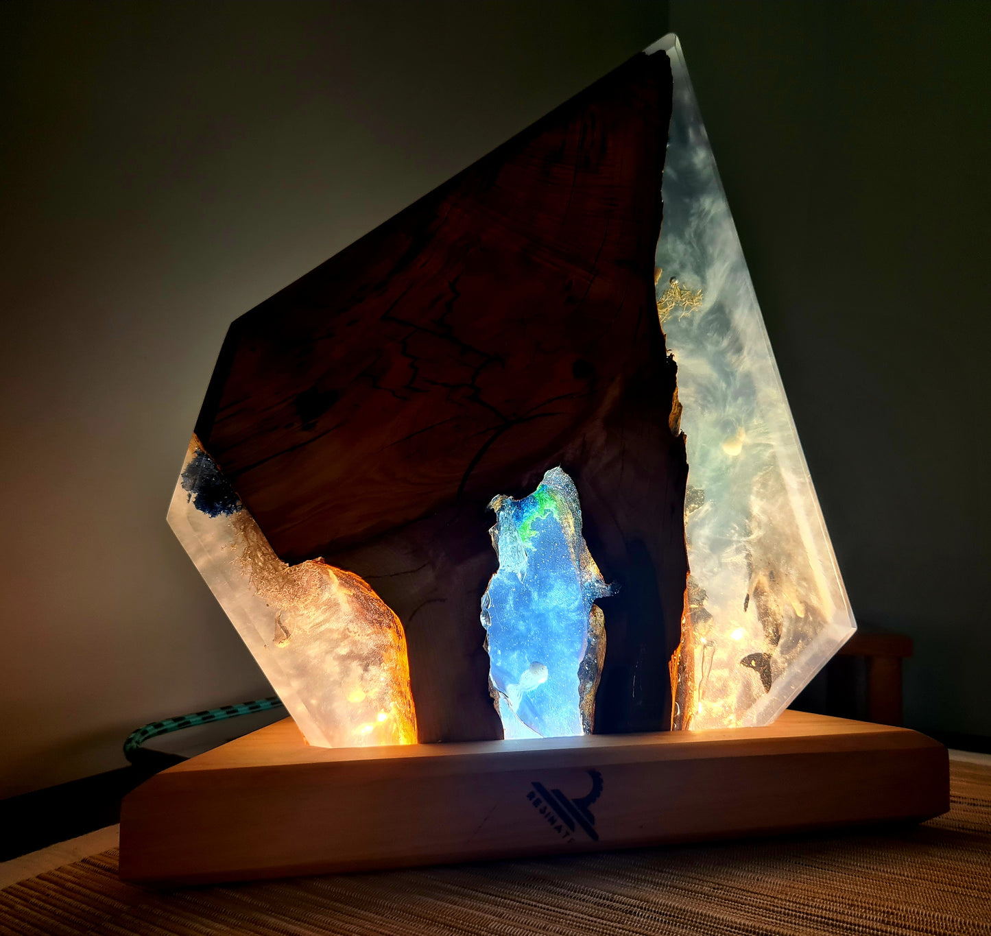 resin epoxy lighting