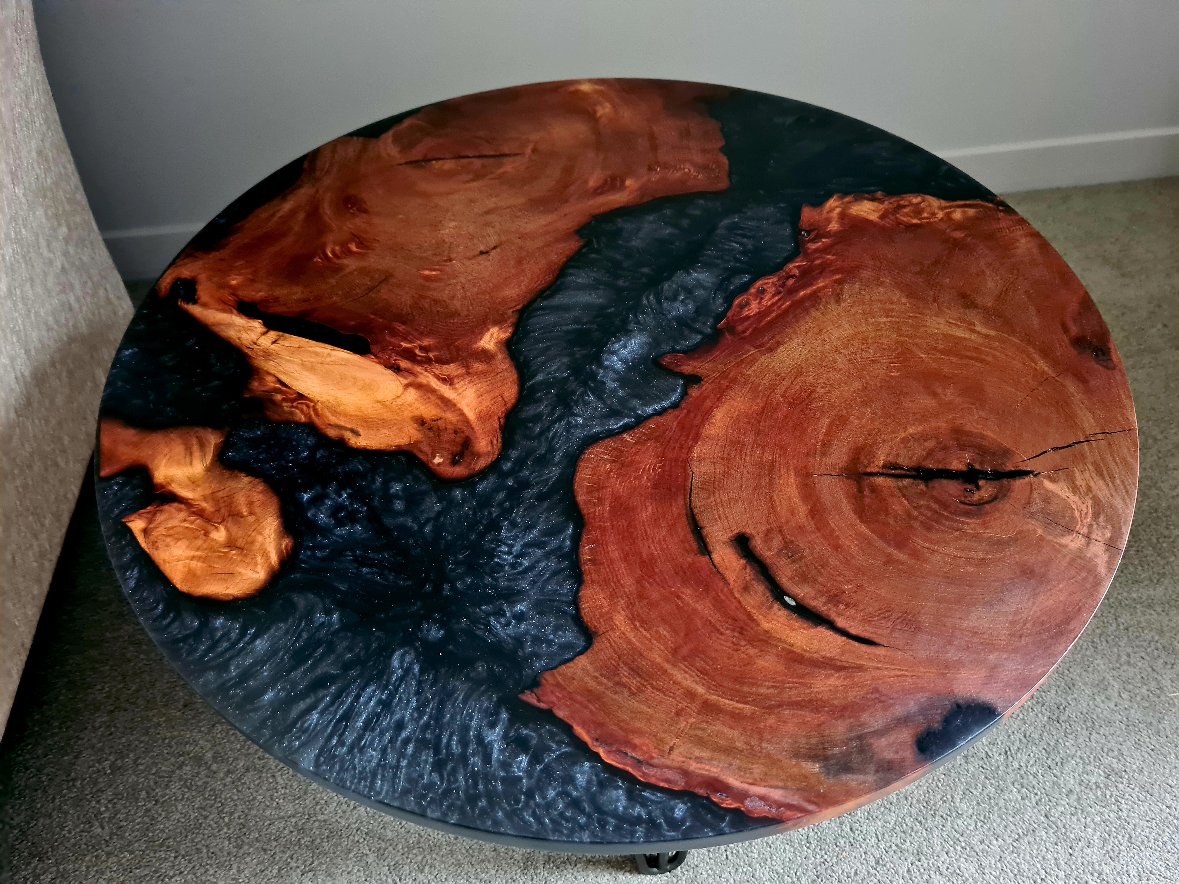 Swamp Kauri River Side Table – Resinate