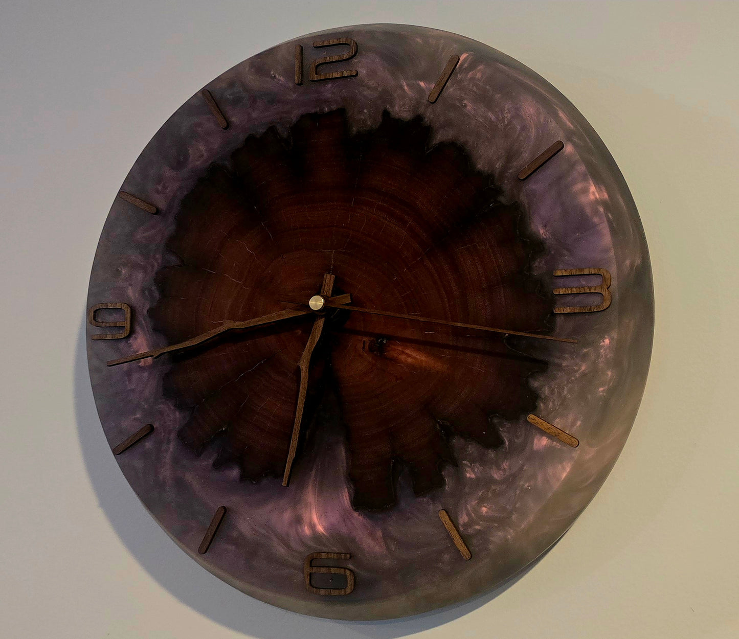 resin epoxy clock