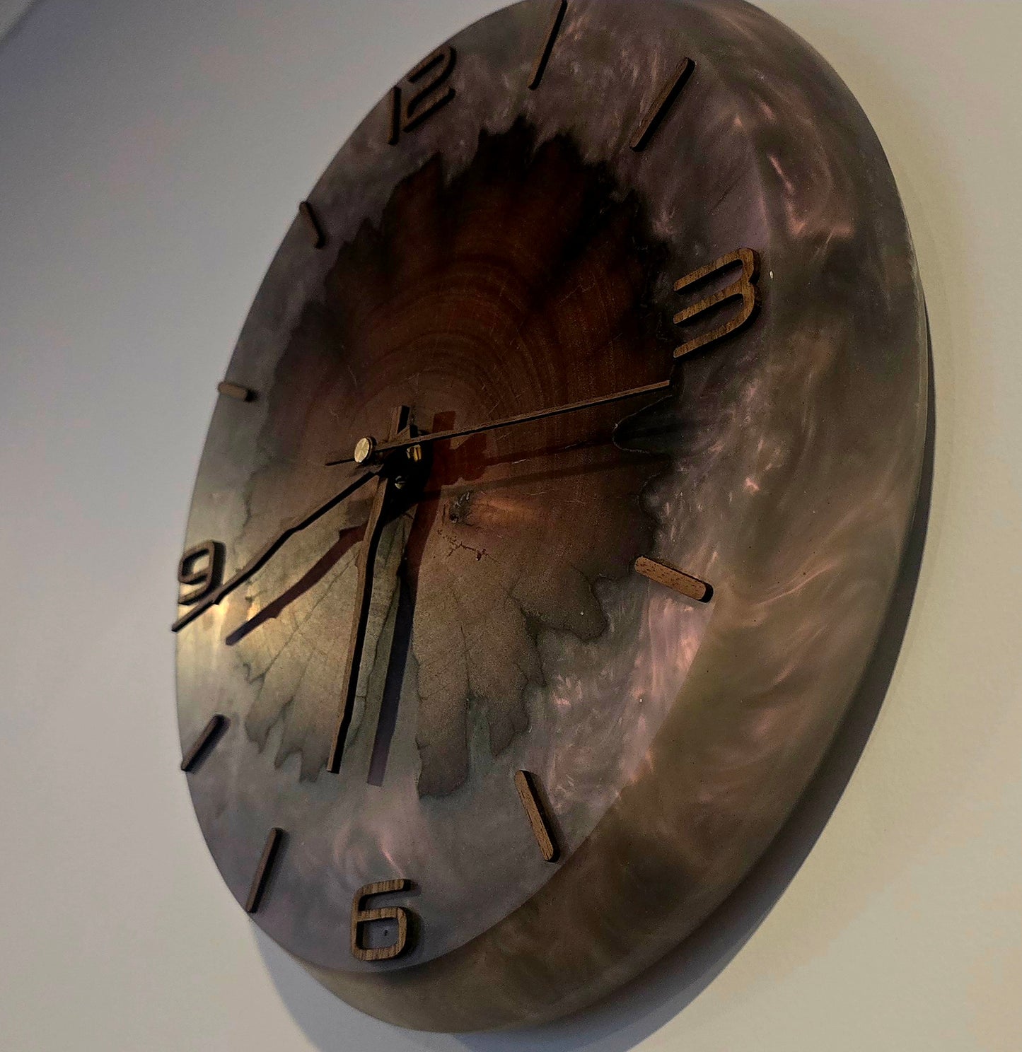 resin epoxy clock