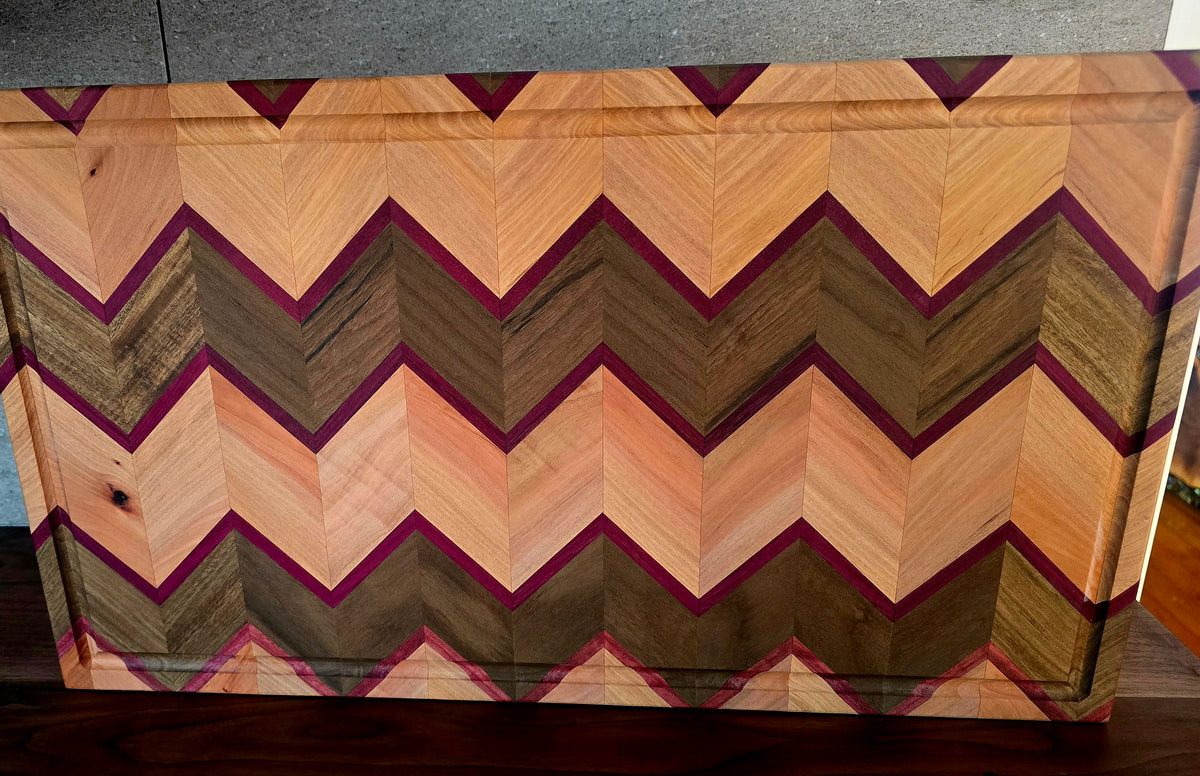Zig Zag Chopping Board