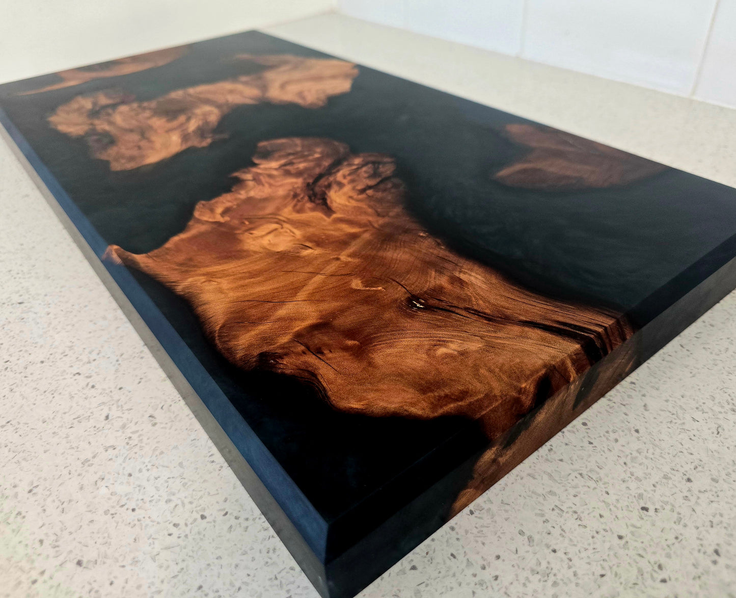 Resin epoxy cutting board 