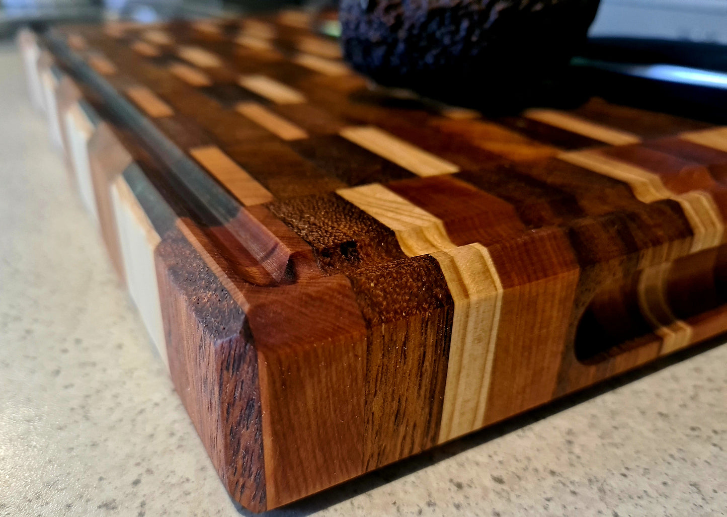 end grain chopping board