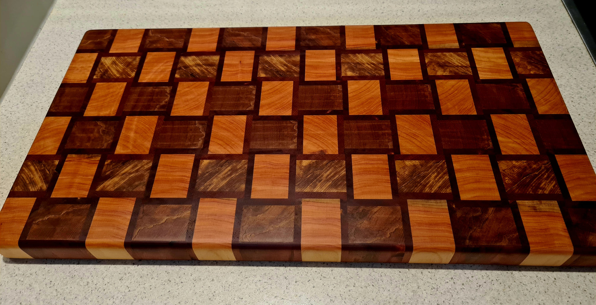 Rimu chopping board